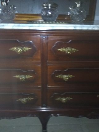 Oferton Dormitorio de matrimonio, madera tallada