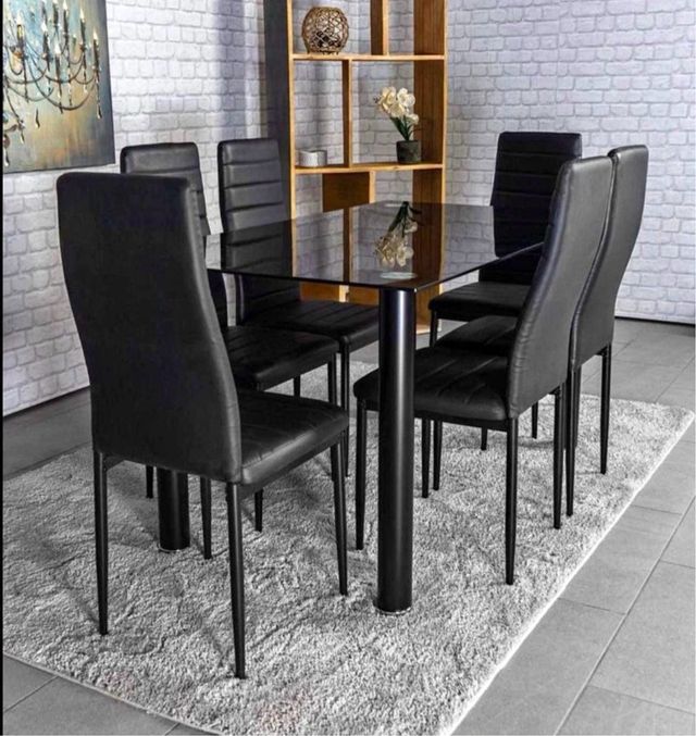 Mesa de Comedor con 6 sillas Nueva COLOR NEGRO
