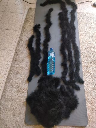 Plumas marabú, flores de tela, manuali