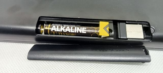 Tastiera Francese e Trackpad senza fili