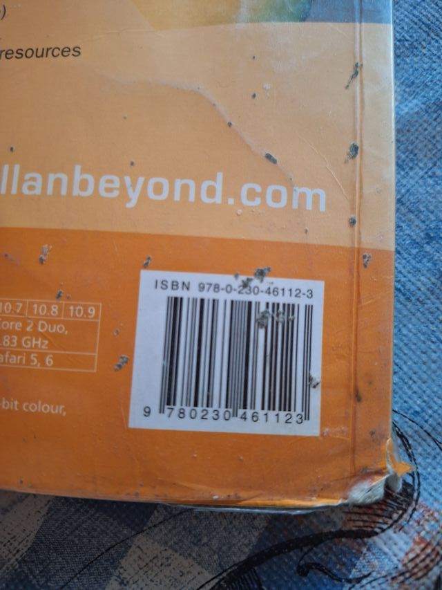 Libro English A2. Beyond Editorial Macmillan