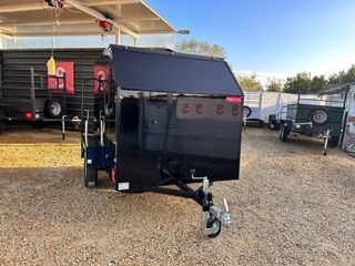 Remolque composite cerrado un eje