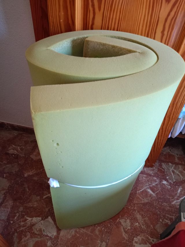 Un rotolo di schiuma multiuso