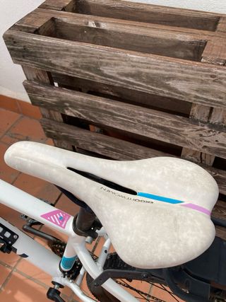 Btwin Rockrider 540 mujer 27.5”