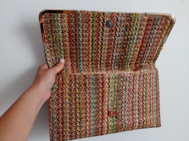 Bolso de fiesta de rafia