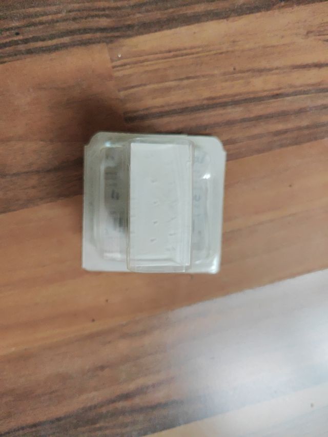 Conmutador estrecho schneider