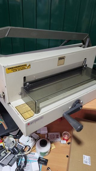 Guillotina industrial