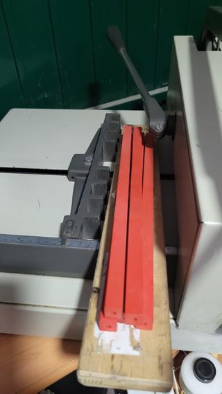 Guillotina industrial