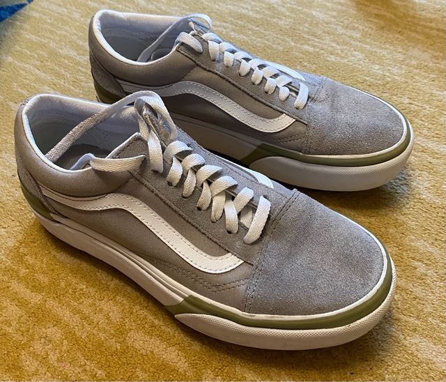 Zapatillas Vans color gris