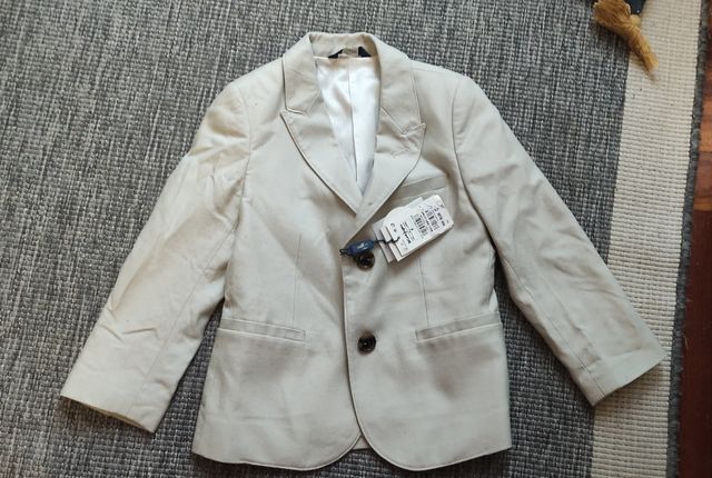 Americana Tizzas, con etiqueta, talla 4