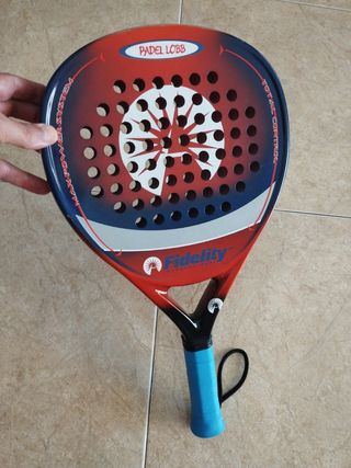 Pala de pádel... PÁDEL LOBB 