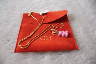 Cadena + Dije Carolina Herrera