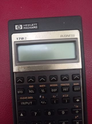 Calculadora HP 17 B II BUSINESS.