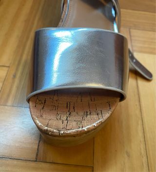 Sandalias plateadas fiesta