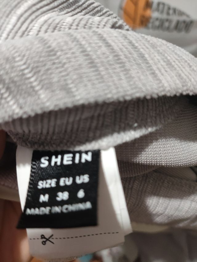 Pantalón shein