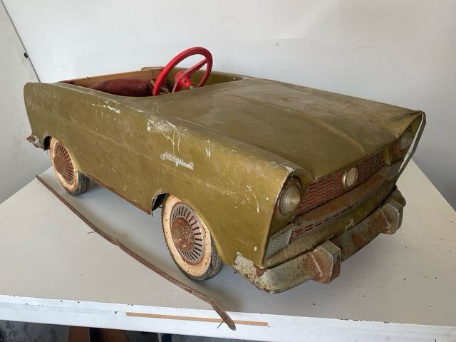 Imposible! Seat 1400 a pedales Sauquillo Denia