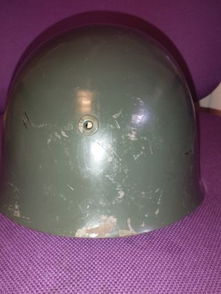 Casco militar Búlgaro M72