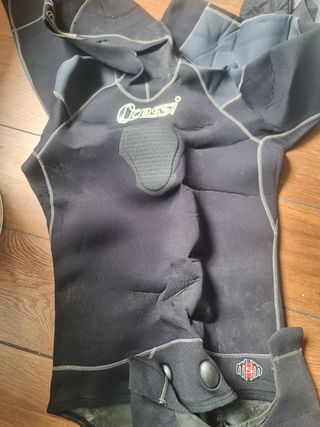 Equipo de pesca submarina. Buceo.