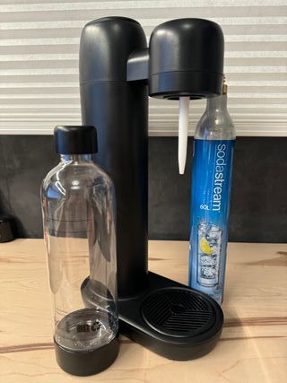 Gasificadora con botella y bombona CO2