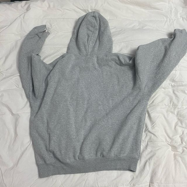 Sudadera gris