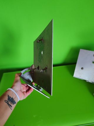 Soporte abatible sujeción