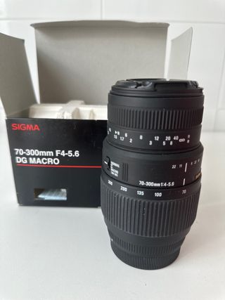 Objetivo Sigma 70300 mm