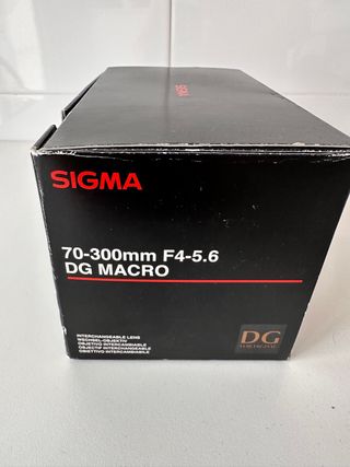 Objetivo Sigma 70300 mm