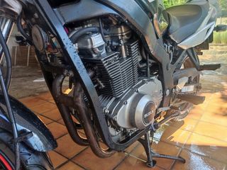 Suzuki GS500