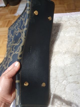 Bolso de marca Tous 