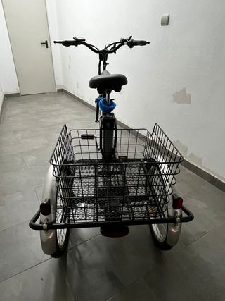 Triciclo eléctrico