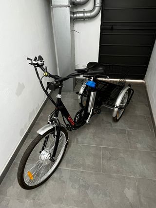 Triciclo eléctrico