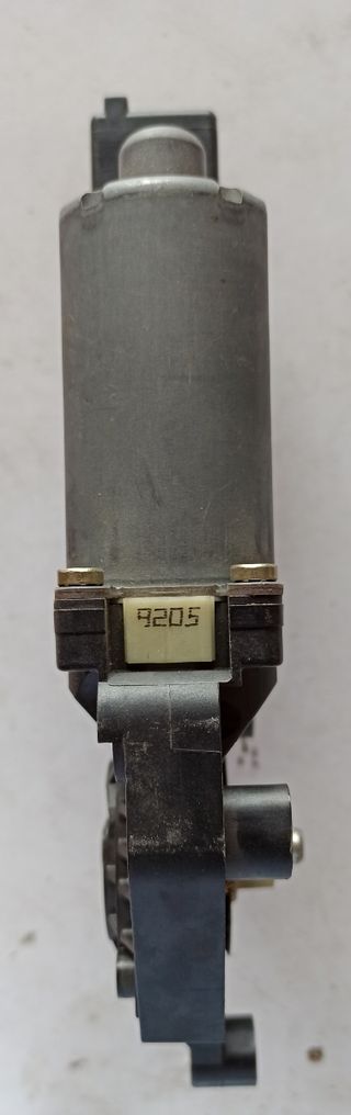 Motor elevalunas Audi A4  8E0959801A