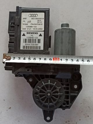 Motor elevalunas Audi A4  8E0959801A