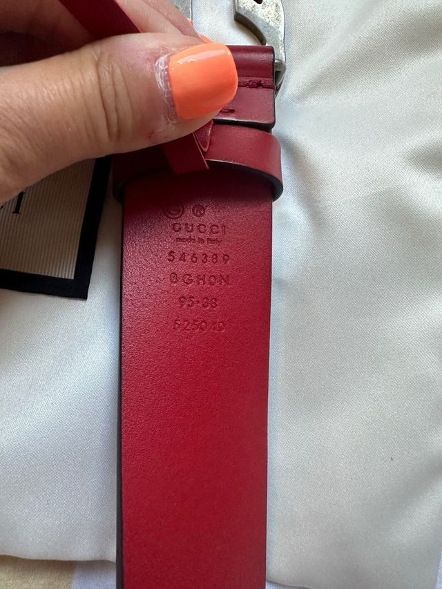 Cinturón cuero rojo Gucci