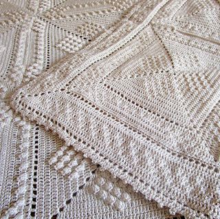 Colcha de Crochet estilo Rústico . Hecha a Mano