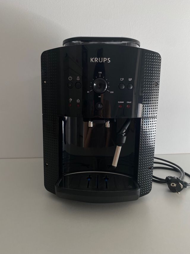 Cafetera Espresso Roma de Krups NUEVA 