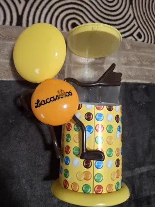 Dispensador chocolatinas lacasitos