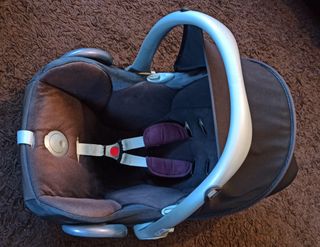 Maxicosi con base Isofix EasyFix 