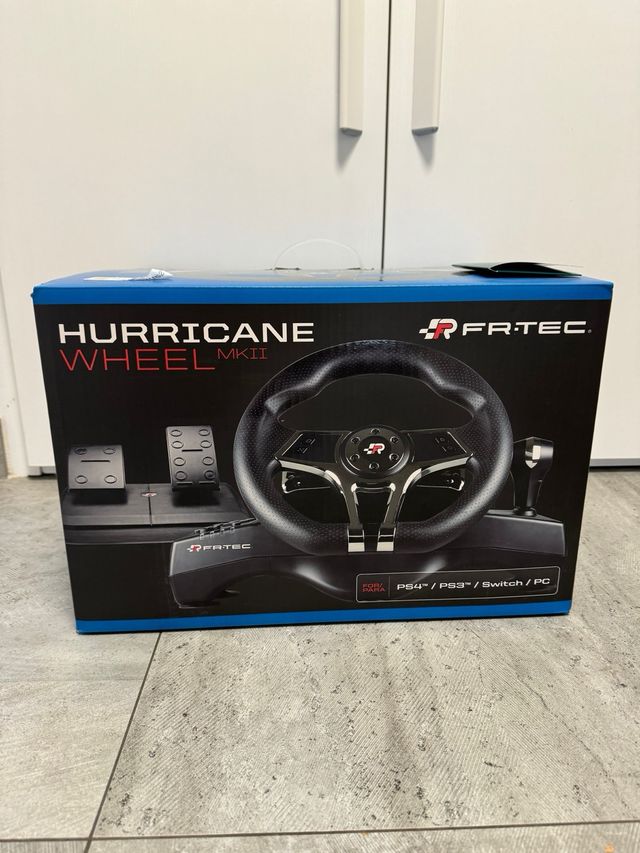 Volante con pedales para PS4/PS3/Switch/PC