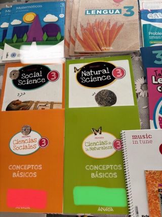 Libros texto 3 primaria ( greenwich school)