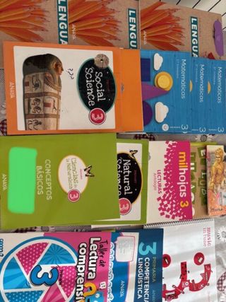 Libros texto 3 primaria ( greenwich school)