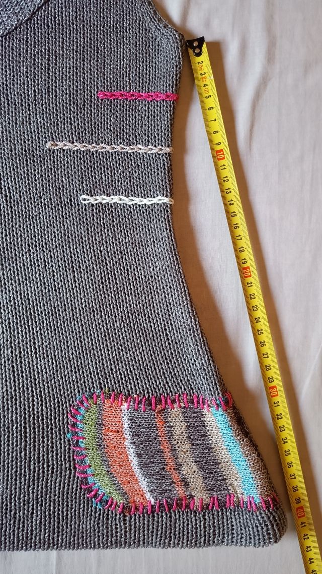 Top punto sin mangas