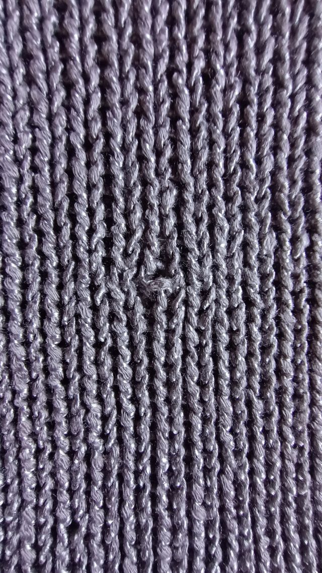 Top punto sin mangas