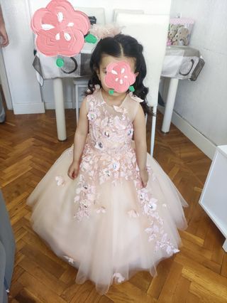 Vestido de boda gitana niña