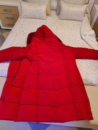 Chaquetón Plumón largo rojo nuevo de Punto Roma