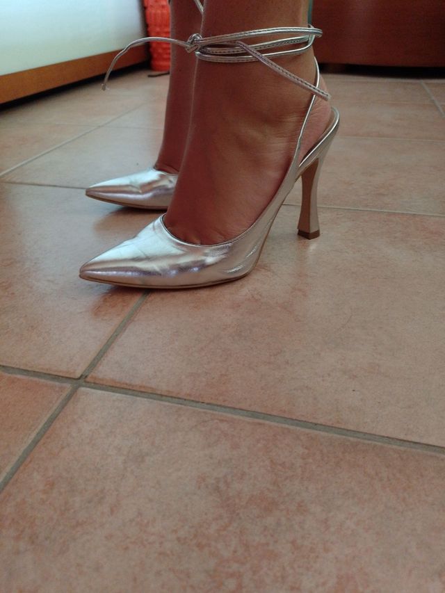 Scarpe argentate tacco alto