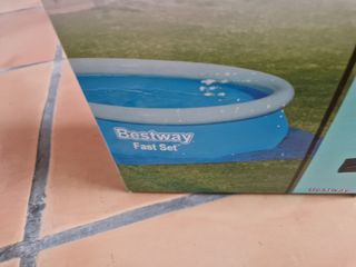Piscina, depuradora, tapadera y alfombrilla