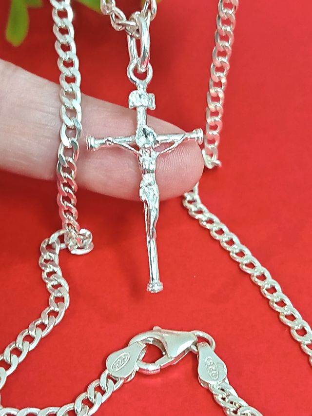 Crucifico cristo con cadena chico 55 cm plata 925
