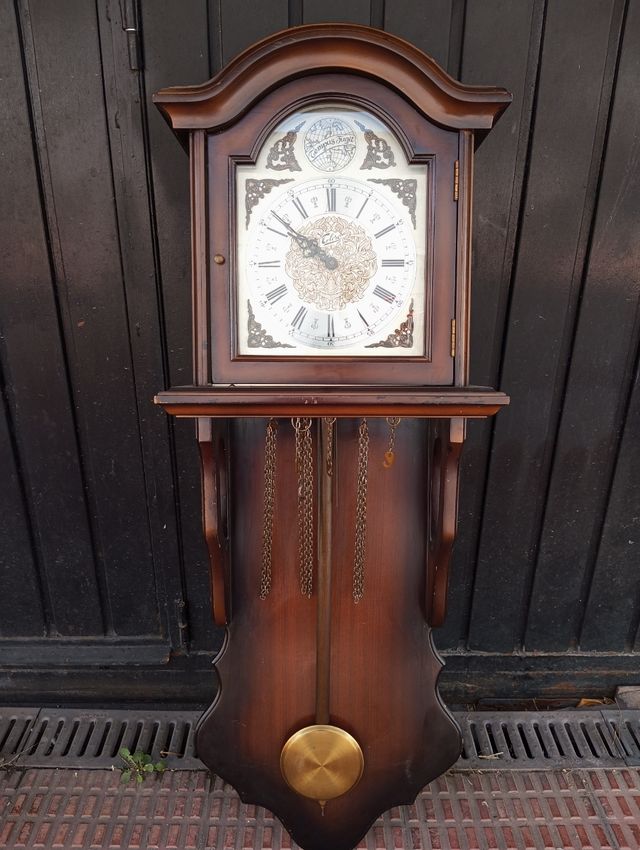 Reloj pared decoración no sé si funciona