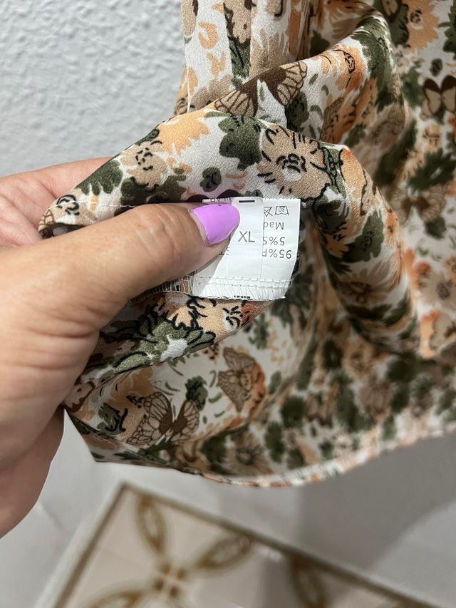 Blusa tirante estampada flores